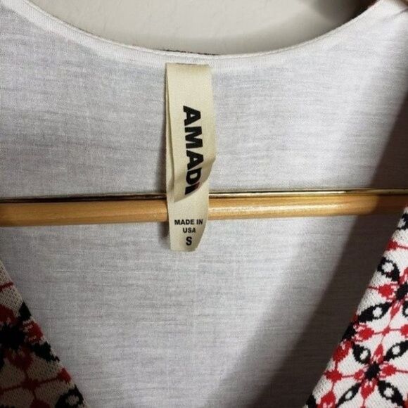 Amadi Empire Sleeveless Dress Red & White – Geometric Floral Pattern - Picture 2 of 12